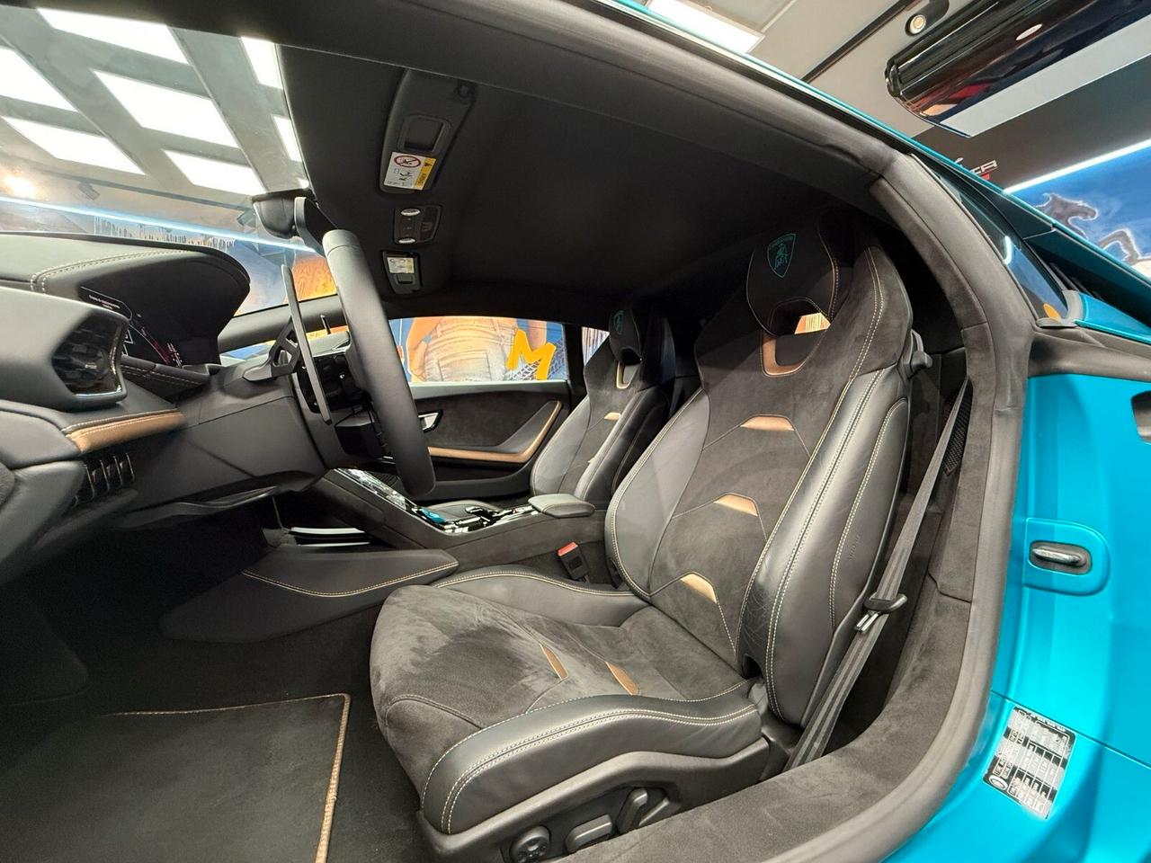 Lamborghini Huracan Coupe 5.2 Tecnica 640cv (816)