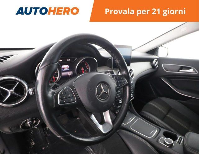 MERCEDES-BENZ GLA 200 d Automatic Sport