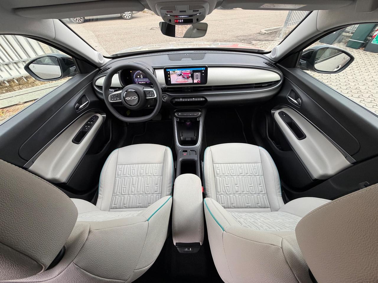 Fiat 600 Hybrid 100 CV DCT MHEV La Prima