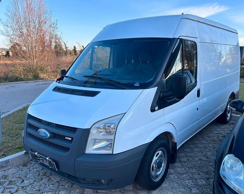FORD TRASIT FURGONE Posti 3 Diesel 2.2 CV 110 km 194.590 Garanzia 12 mesi