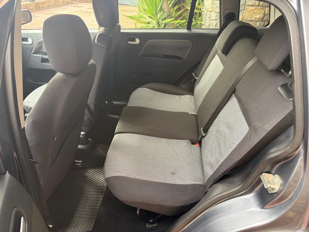 Ford Fusion 1.4 TDCi 5p. NEOPATENTATI