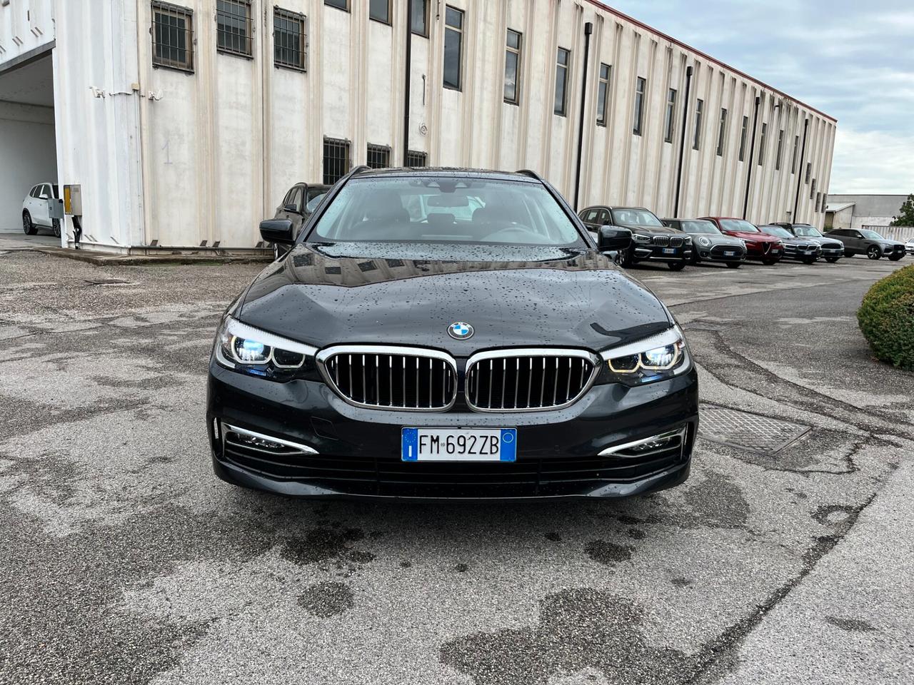Bmw 520 520d xDrive Touring Luxury