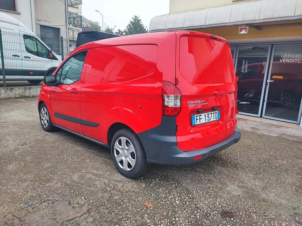 Ford Courier Euro 6B Tdci