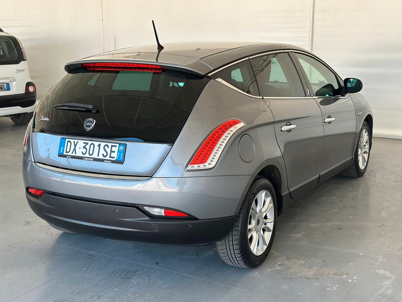 Lancia Delta 1.6 MJT 2009 100.000KM