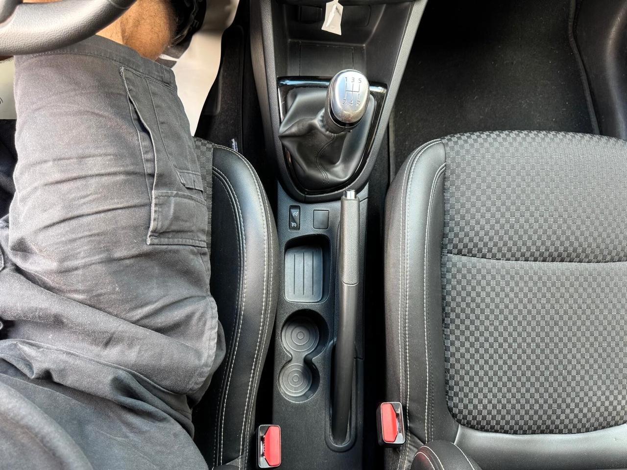 Renault Clio dCi 8V 75 CV Start&Stop 5 porte Energy Duel
