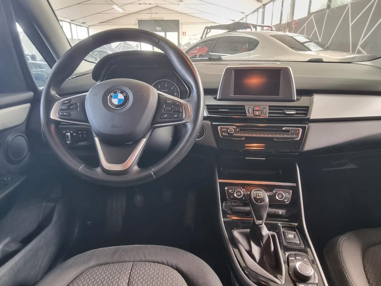 Bmw 216d Active Tourer Advantage NEOPATENTATI