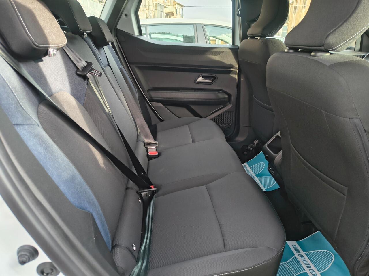 DACIA DUSTER 22.600 EURO NUOVA DA IMMATRICOLARE