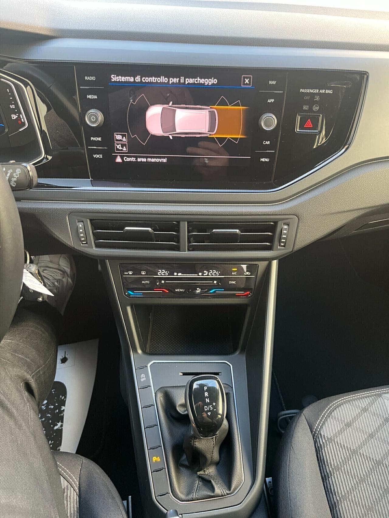 Volkswagen Taigo 1.0 TSI 115 CV DSG R-Line**km 35649**08/2024