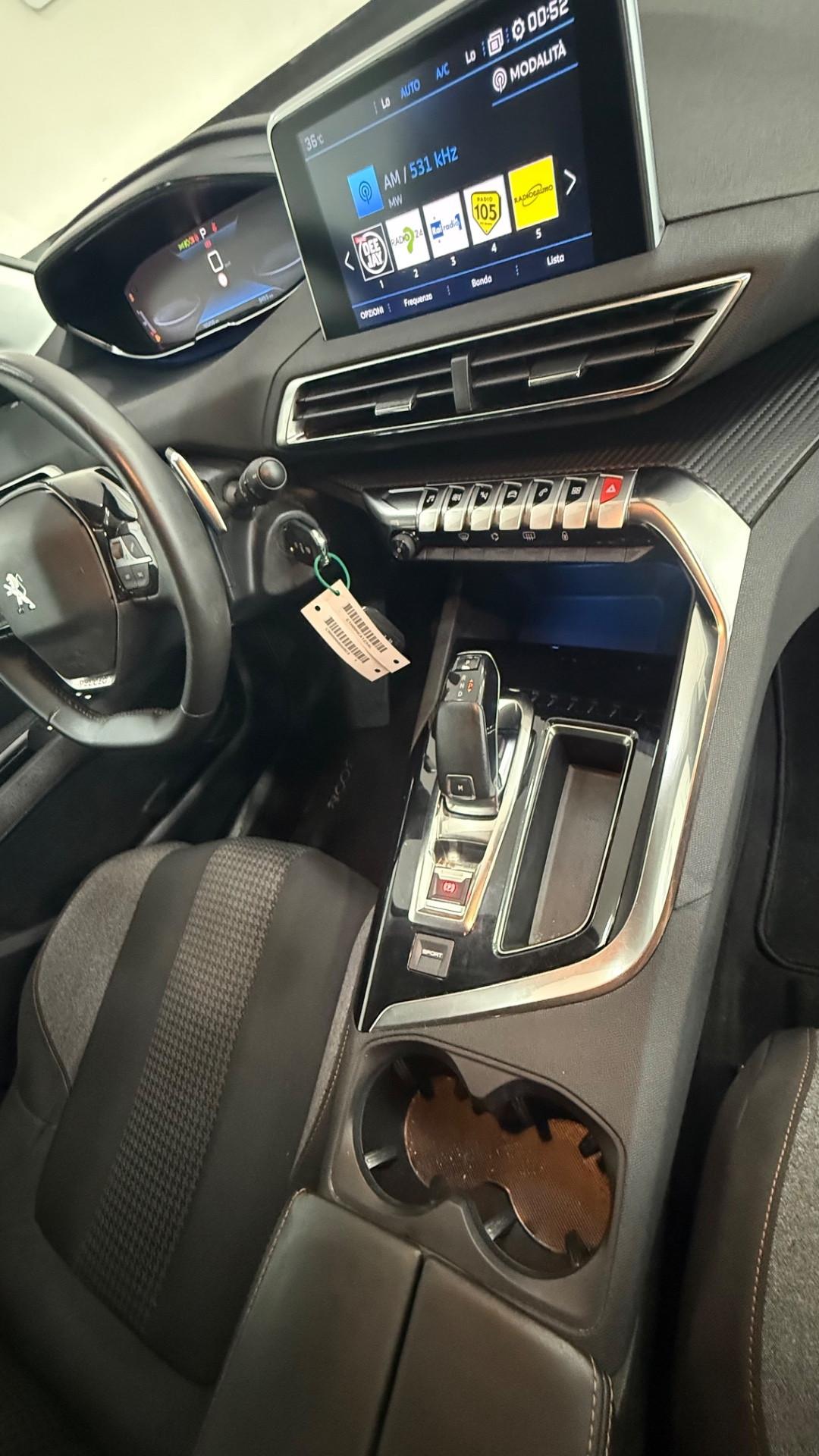 Peugeot 3008 BlueHDi 130 (VENDUTA)