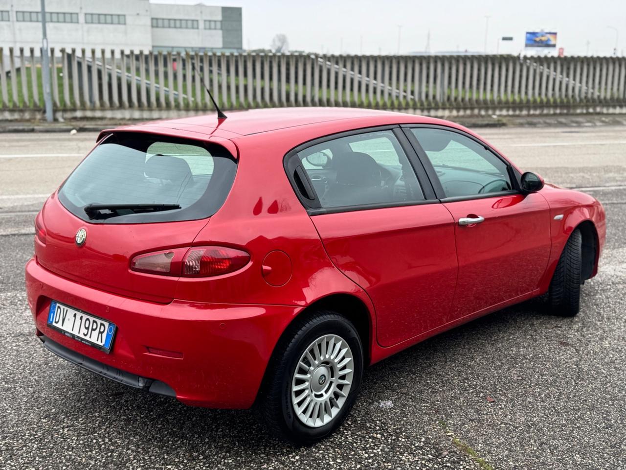 Alfa Romeo 147 1.6 16V TS 105cv GPL