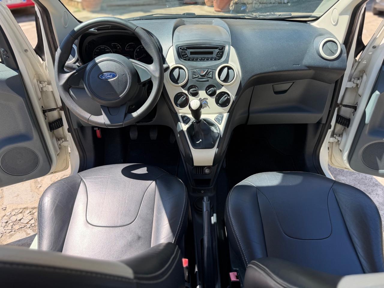 Ford Ka Ka+ 1.2 8V 69CV Titanium