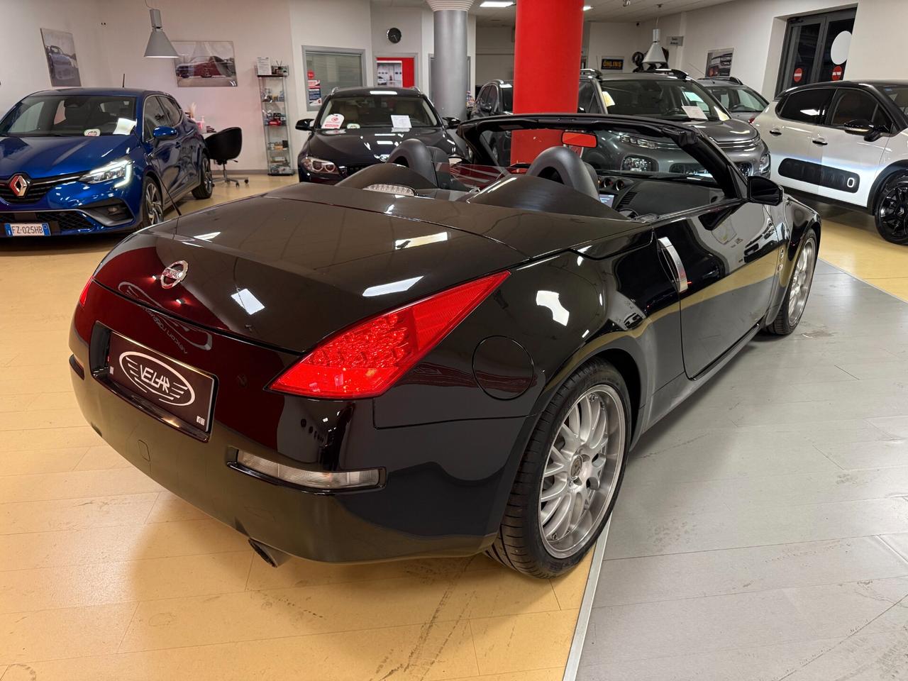 Nissan Z 350Z Roadster 3.5 V6 Lev 2