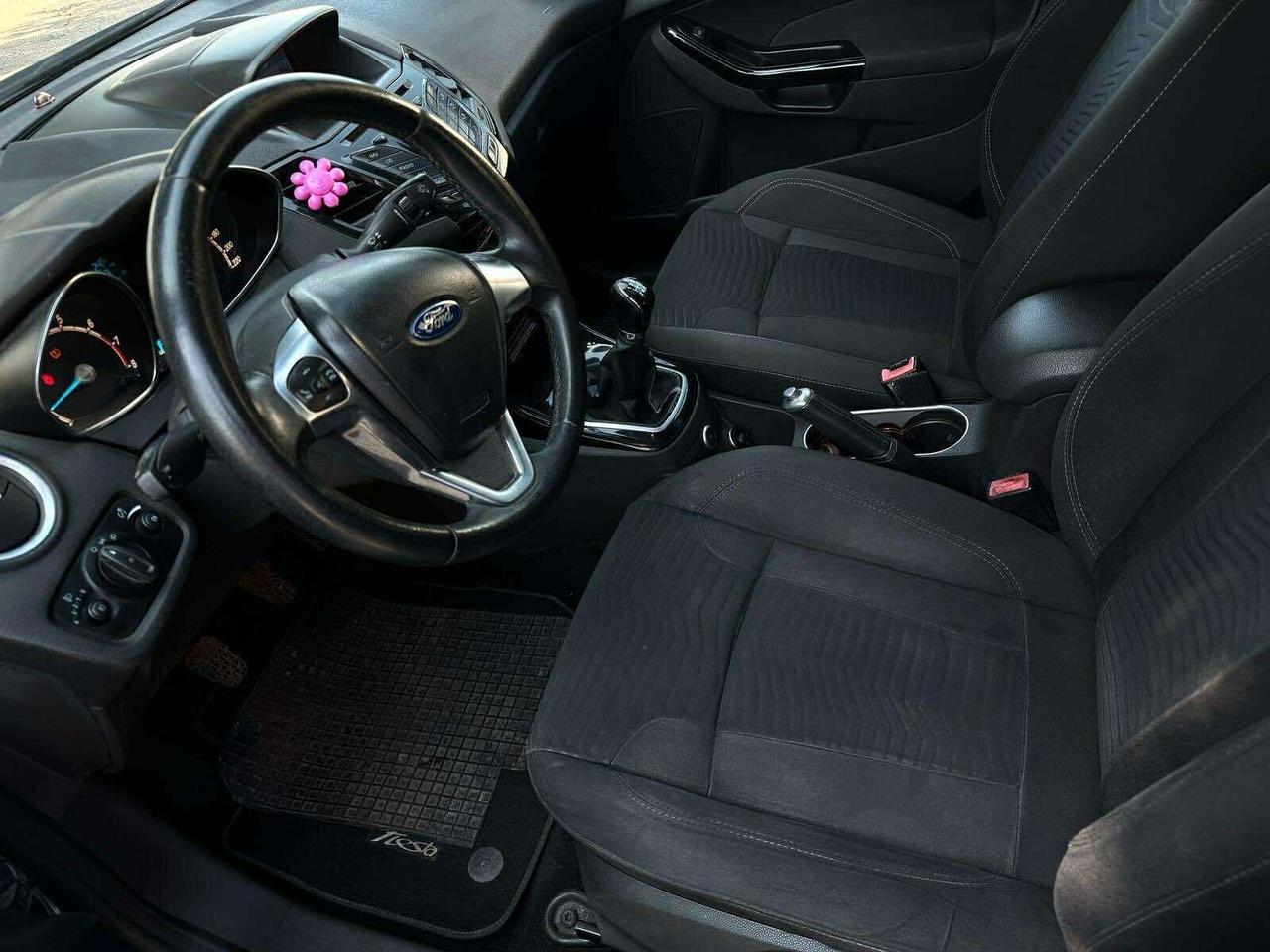 Ford Fiesta 1.4 5p. Bz.- GPL Titanium-2014