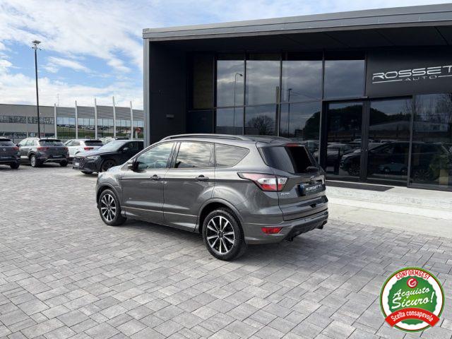 FORD Kuga 2.0 TDCI 150 CV S&S 4WD ST-Line