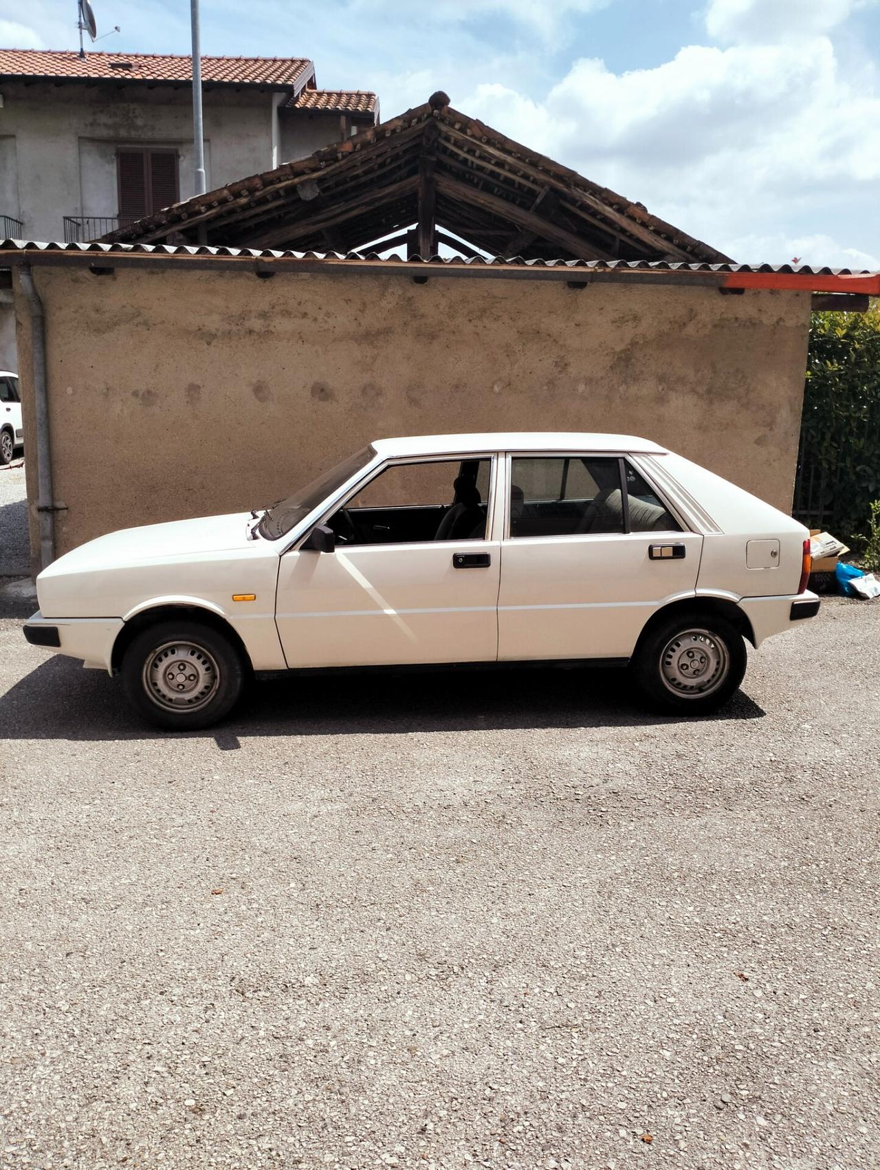 Lancia Delta 1.3