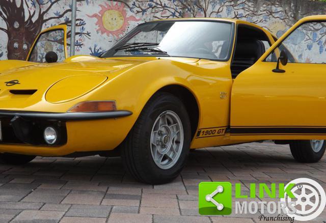 OPEL GT 1900 modello J restaurata e funzionante