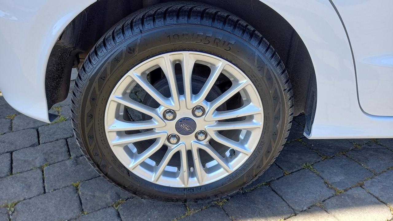 Ford Ka 1.2 Ti-VCT 85CV Ultimate