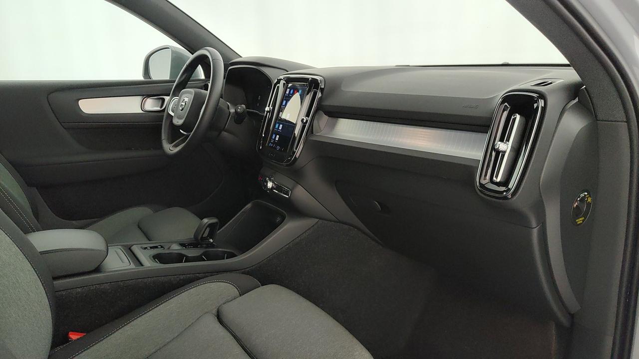 VOLVO XC40 2.0 b3 Core auto