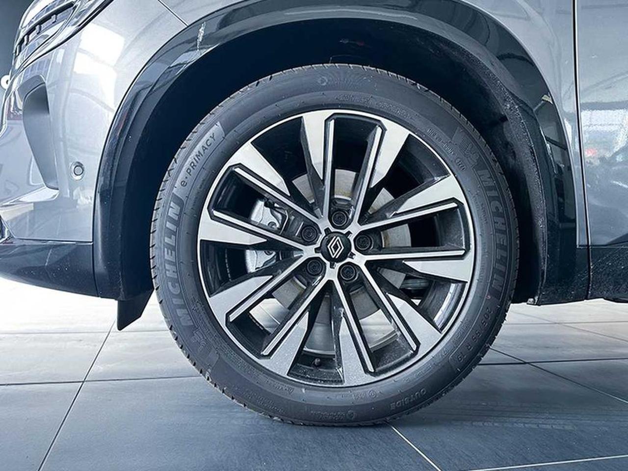 Renault Austral 1.2 e-tech full hybrid techno 200cv auto