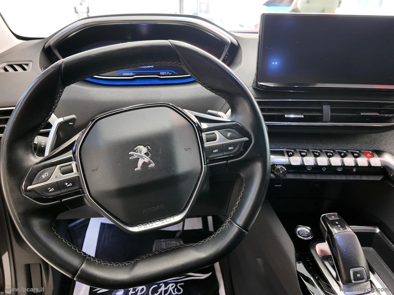 PEUGEOT 5008 BlueHDi 130 S&S Allure