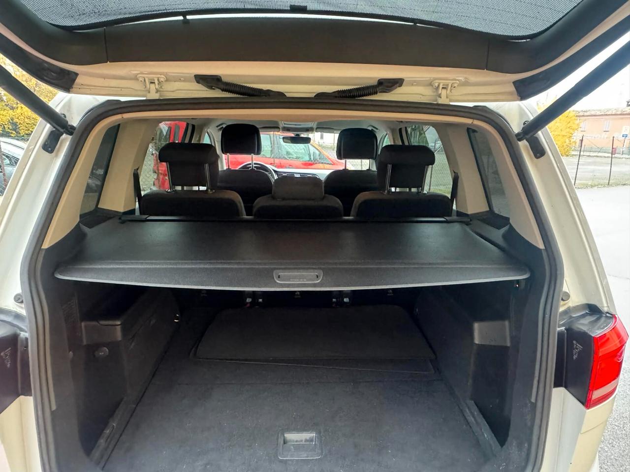 Volkswagen Touran Anno 2016 2.0 TDI 150 CV