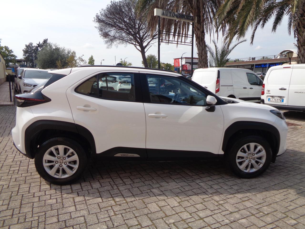 Toyota Yaris Cross 1.5 Hybrid 5p. E-CVT Active 115 CV NESSUN VINCOLO DI FINANZIAMENTO