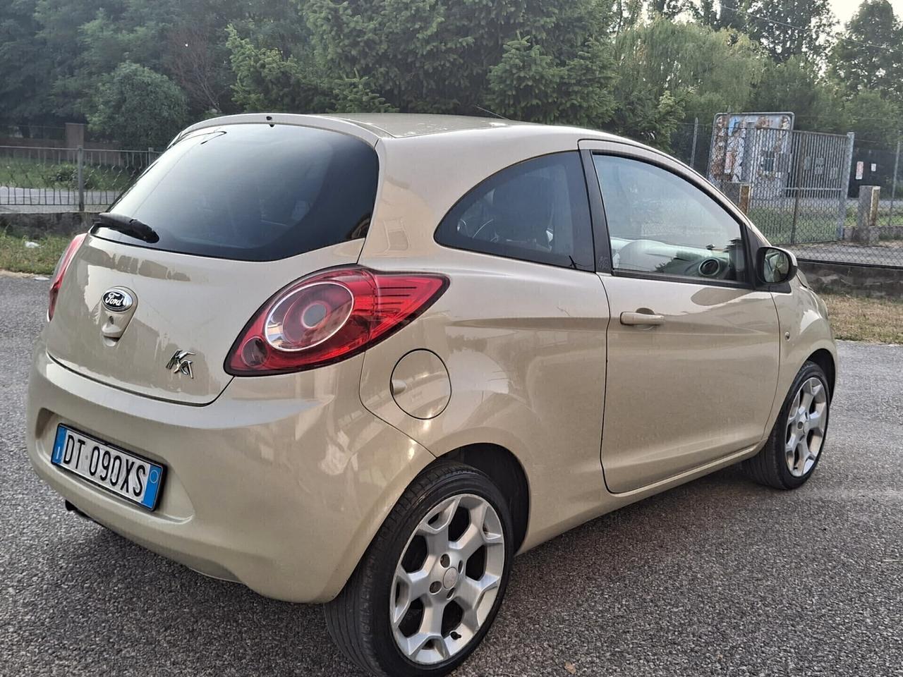 Ford Ka 1.2 8V 69CV Titanium