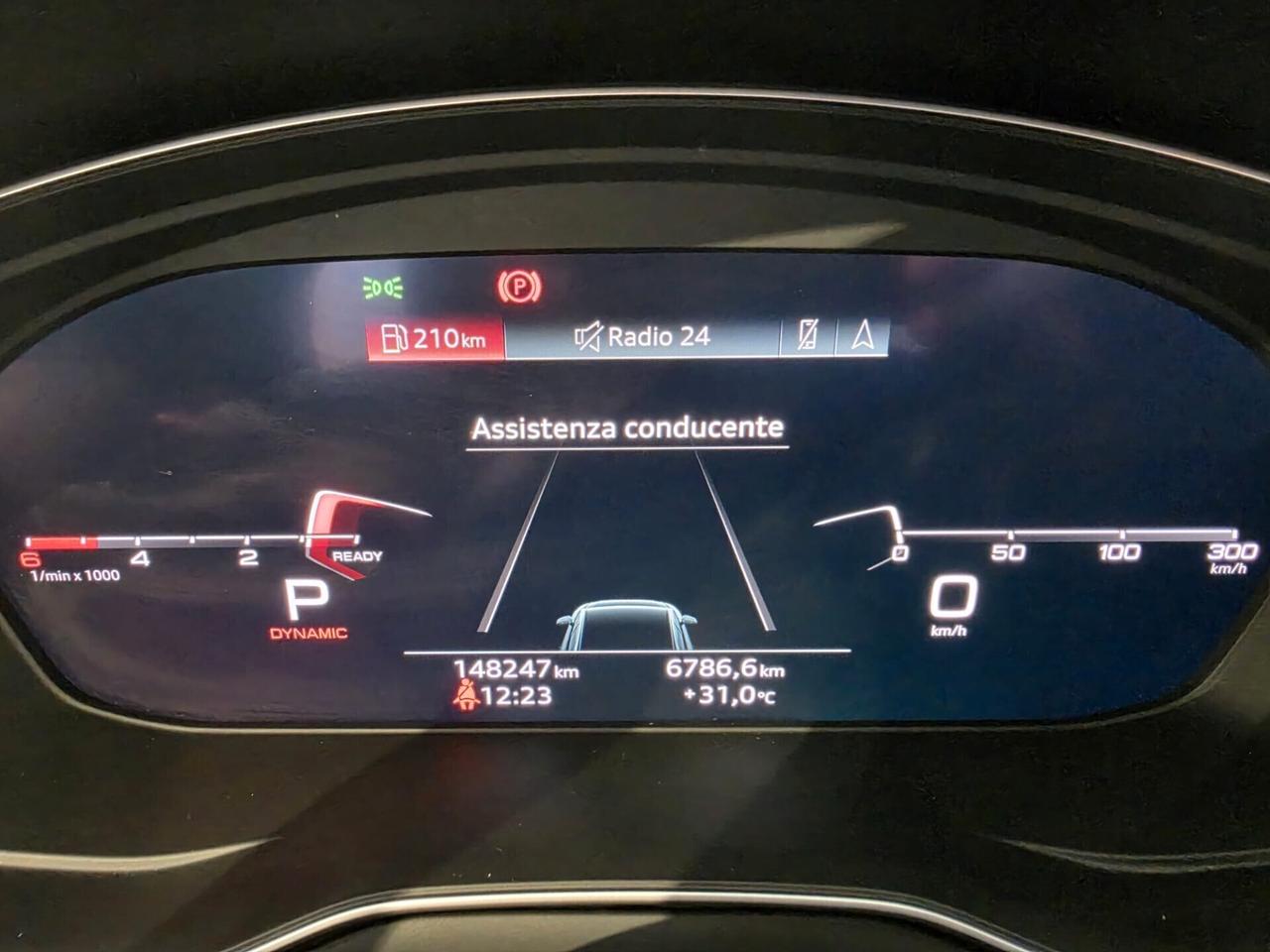 A4 30 TDI/136 CV S tronic Business Advanced