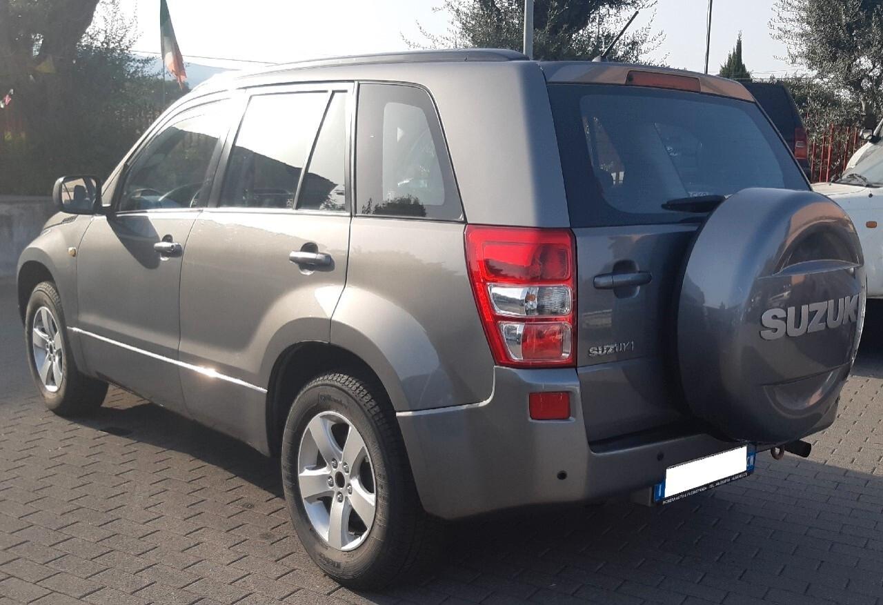 Suzuki Grand Vitara 2.0i 16V 5P AUT. - GPL -