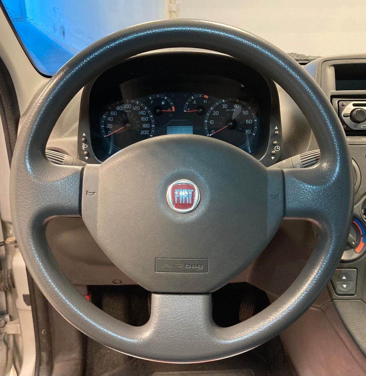 FIAT PANDA 1.2 -OK NEOPATENTATI-104.000 KM ORIG