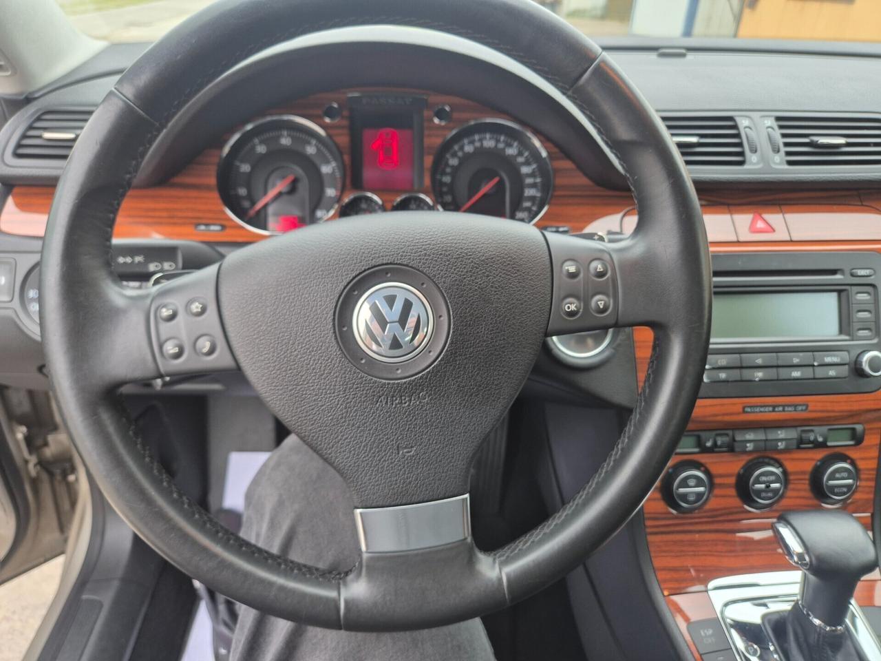 Volkswagen Passat 2.0 16V FSI Highline automatico
