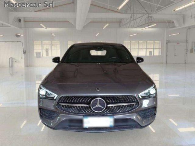 MERCEDES-BENZ CLA 180 CLA Shooting Brake Premium auto - GE748CY