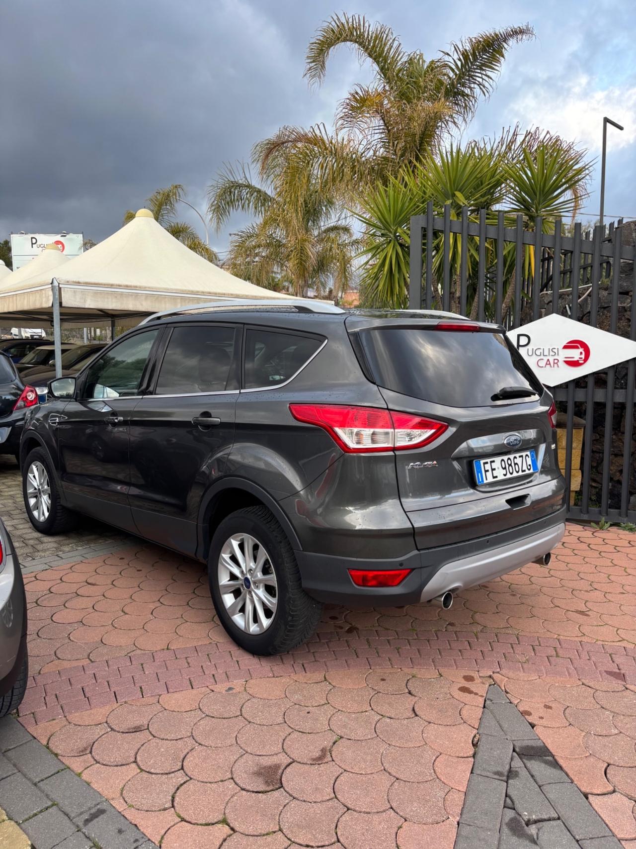 Ford Kuga 2.0 TDCI 150 CV S&S 2WD Titanium