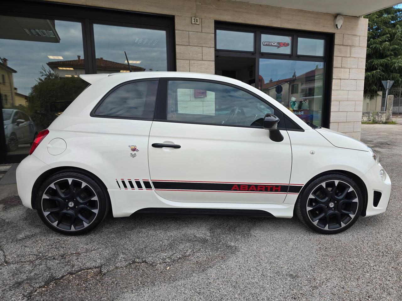 Abarth 595 1.4 Turbo T-Jet 165 CV Turismo