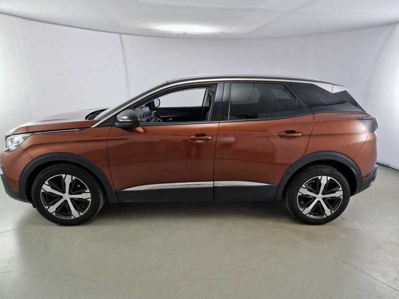 PEUGEOT 3008 BlueHDI 130 S&amp;S Allure