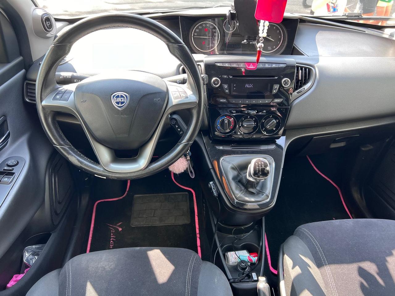 Lancia Ypsilon Gold 1.2 #6010