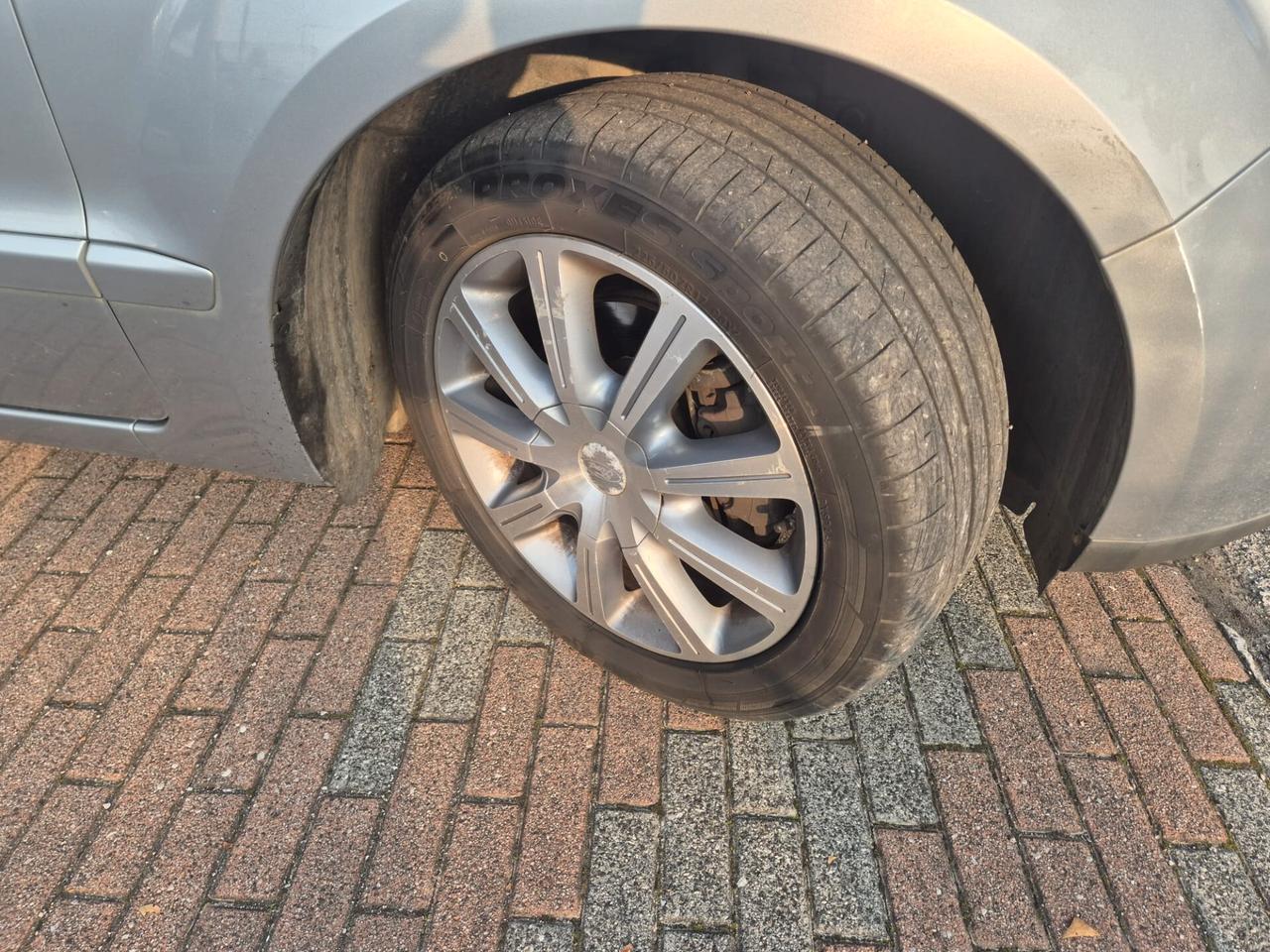 Ford Galaxy 2.0 TDCi vers. Ghia E4 -- 7POSTI!!!