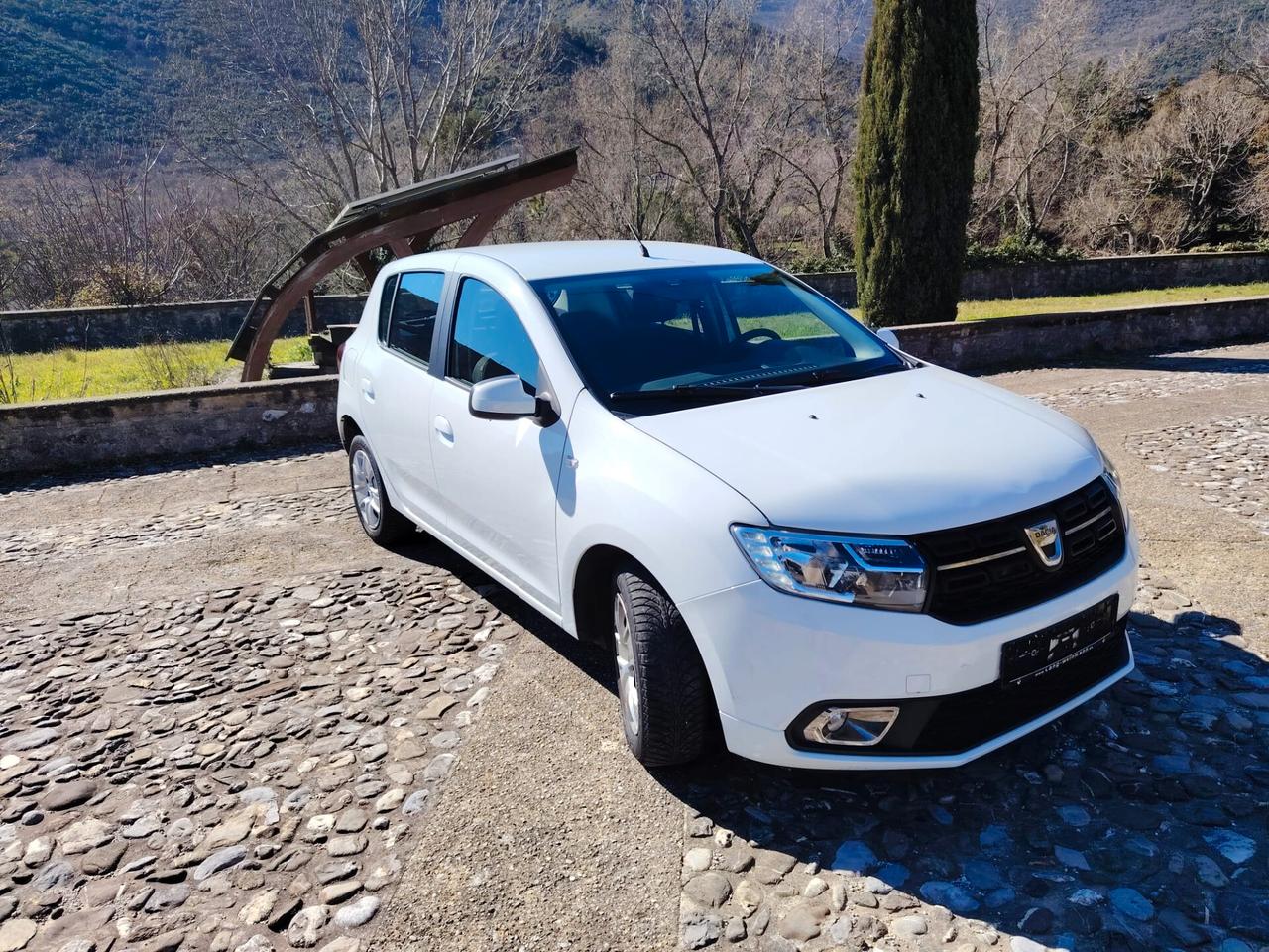 Dacia Sandero 1.0 SCe 12V 75CV Start&Stop Essential