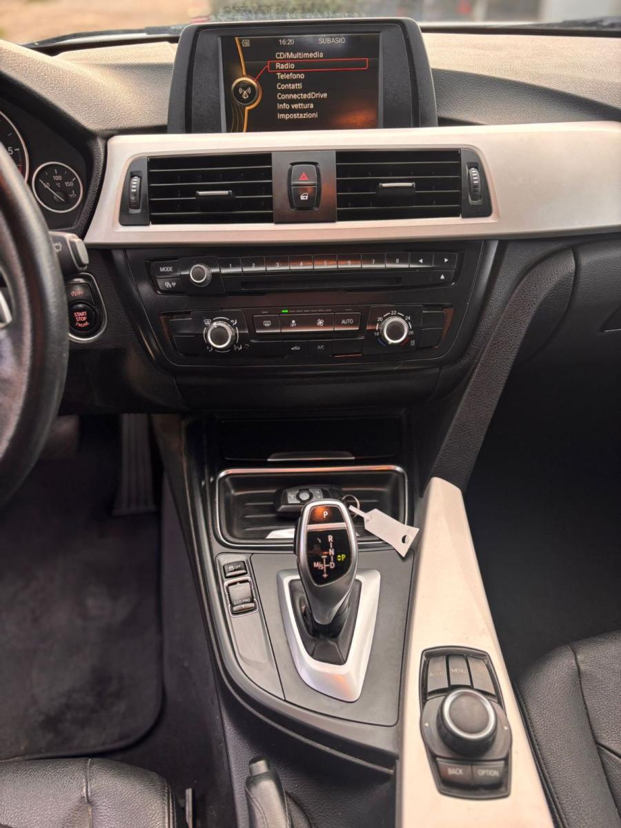 BMW - Serie 3 - 320d xDrive