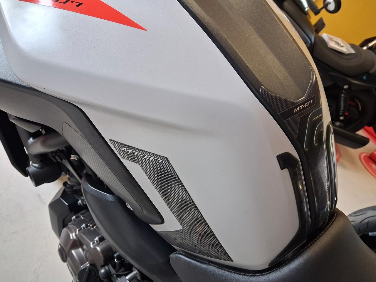 Yamaha MT-07 ABS