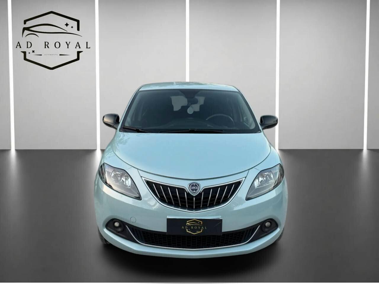 Lancia Ypsilon 1.0 FireFly 5 porte S&S Hybrid Alberta Ferretti 10/2023