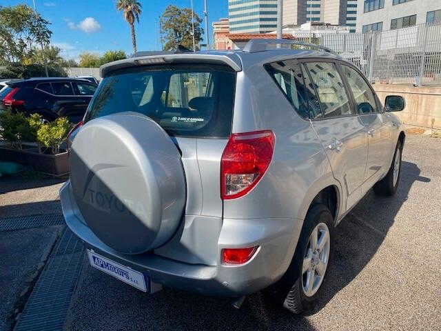 Toyota RAV 4 RAV4 2.2 D-4D 136 CV DPF Luxury