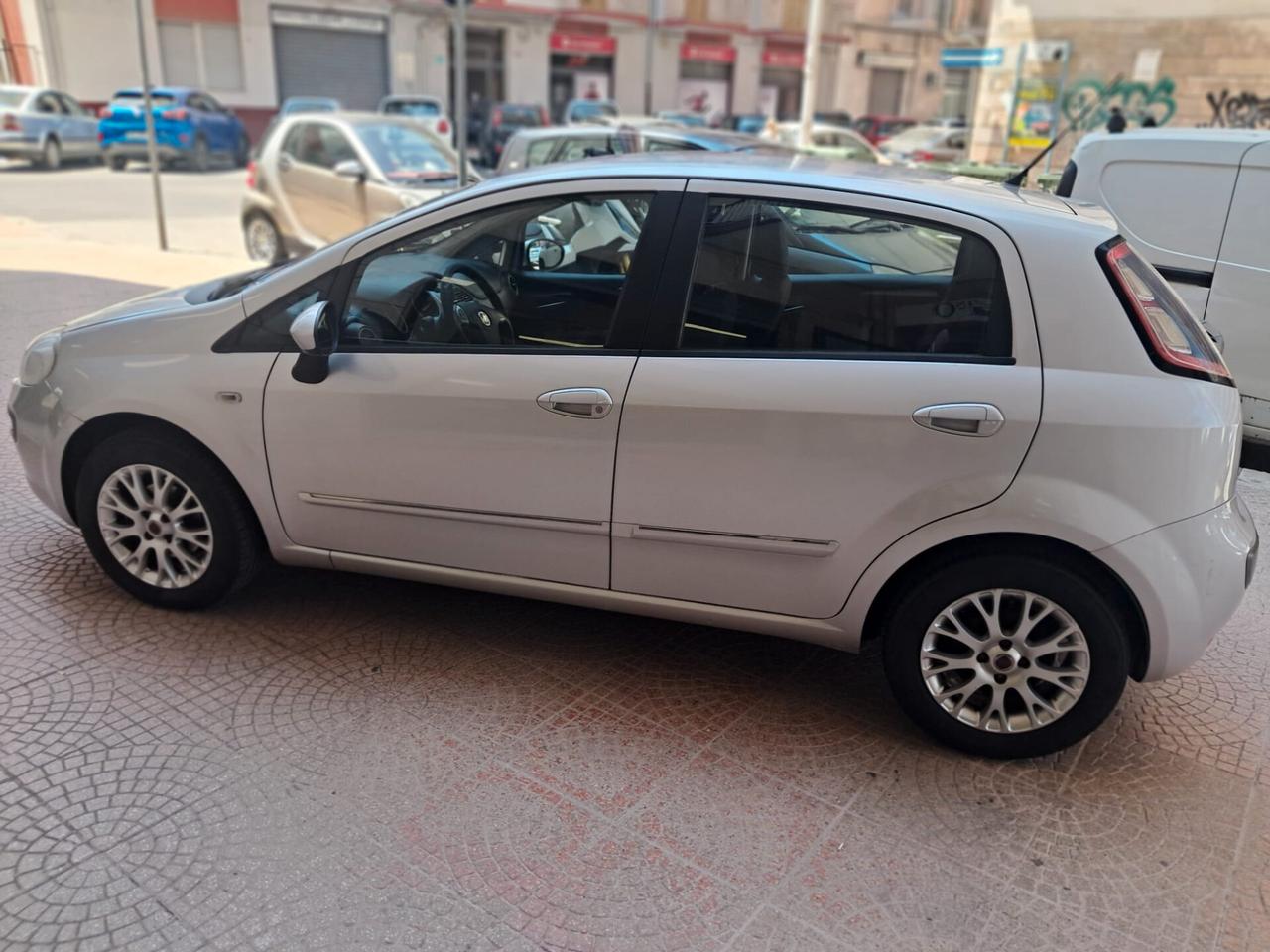 FIAT PUNTO EVO 1.3MJT 75 CV-Euro4-Unipro-Euro4790