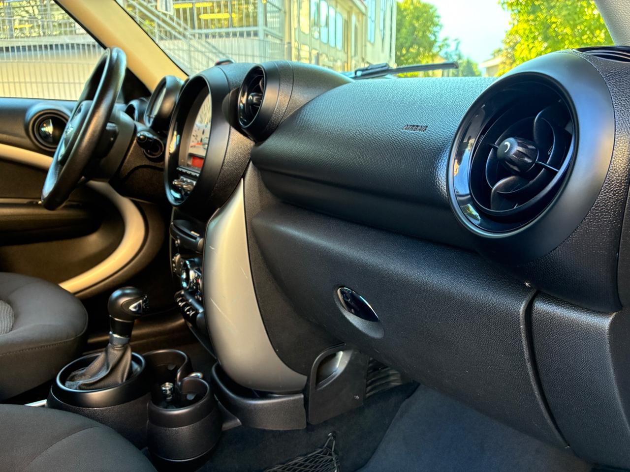 Mini Cooper D Countryman 2.0 AL 4