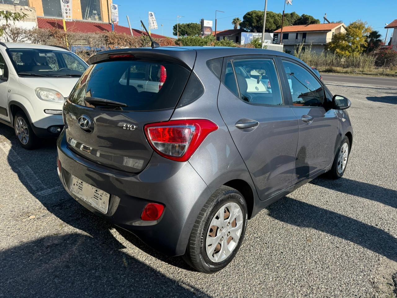 Hyundai i10 1.0 LPGI Econext Login B/GPL