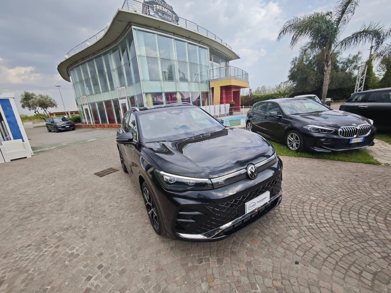 Volkswagen Tiguan 2.0 TDI 150 CV DSG R-Line