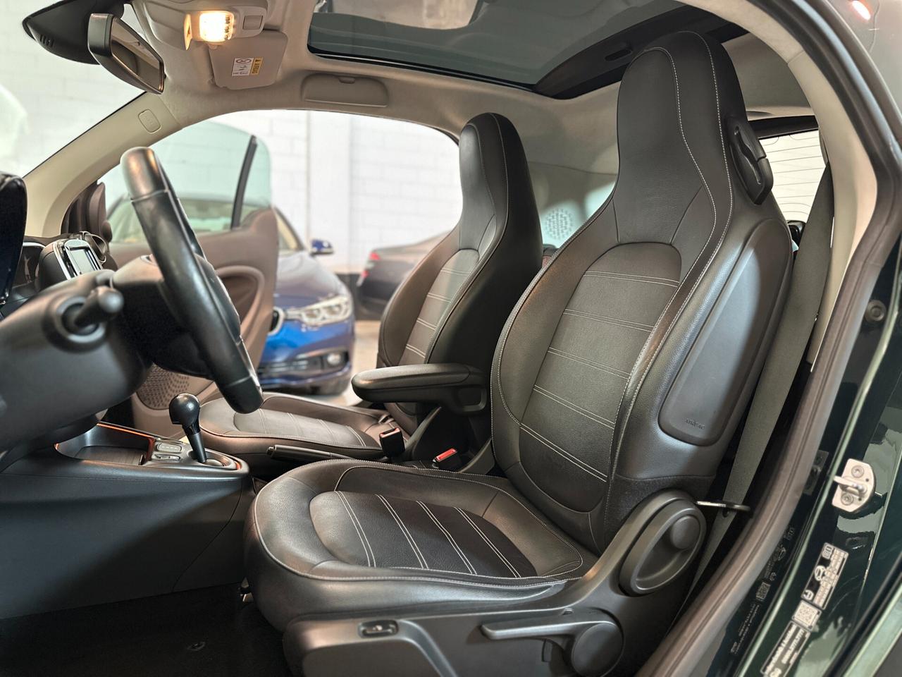 Smart ForTwo EQ Racingreen (22kW)