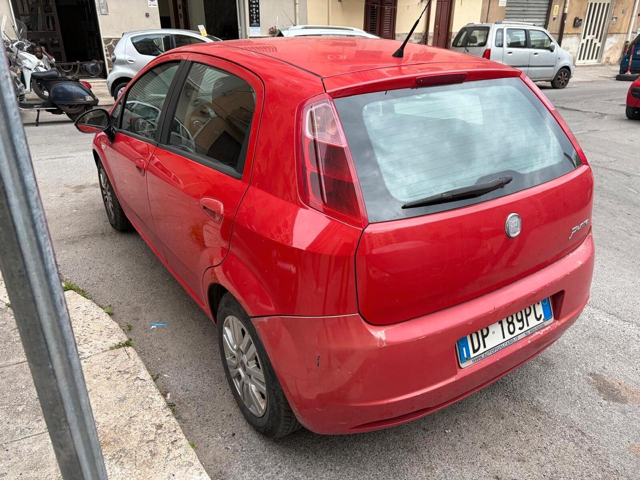 Fiat Grande Punto 1.3 MJT 75 CV 5 porte Dynamic