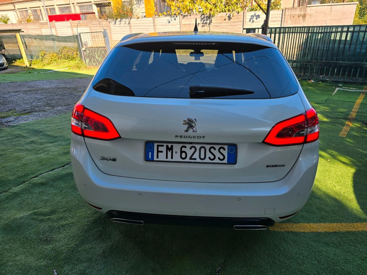Peugeot 308 1.6HDI 120CV GT Line -2018
