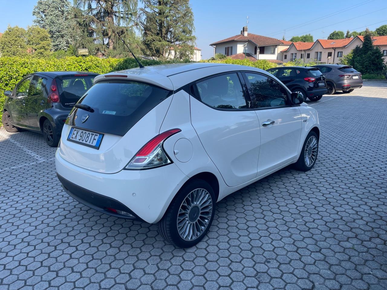 Lancia Ypsilon 1.3 MJT 16V 95 CV 5 porte S&S Platinum